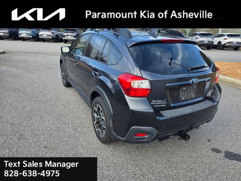 Used 2016 Subaru Crosstrek 2.0i Limited image 3