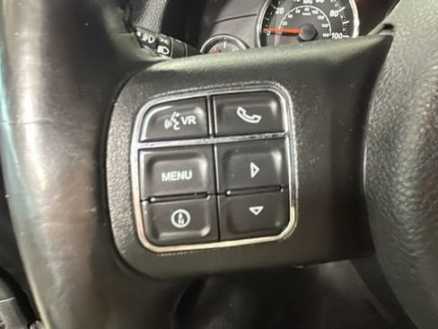 Used 2018 Jeep Wrangler Sport AWD/4WD image 15