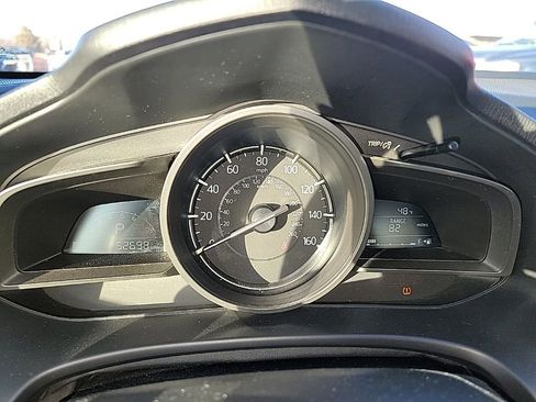 Used 2018 MAZDA MAZDA3 Sport image 10