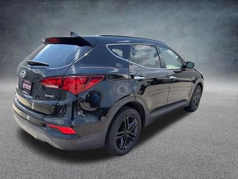 Used 2017 Hyundai Santa Fe Sport FWD image 6