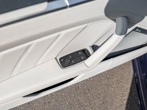 Used 2024 Porsche 911 Targa 4 GTS image 31