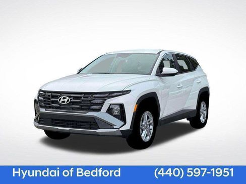 New 2026 Hyundai Tucson SE AWD/4WD image 1