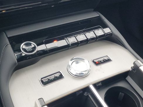 New 2026 Lincoln Navigator L Reserve w/ Jet Appearance Package AWD/4WD image 25