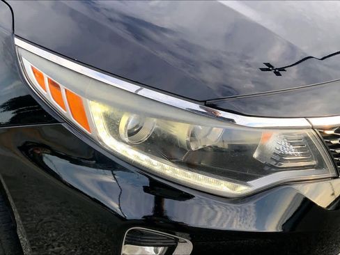 Used 2018 Kia Optima EX w/ Technology Package FWD image 27