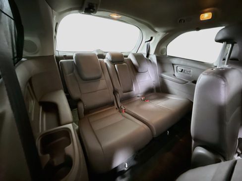 Used 2017 Honda Odyssey Touring image 42