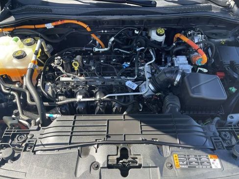 Used 2023 Ford Escape ST-Line Select w/ Tech Pack #2 AWD/4WD image 12
