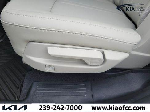 New 2026 Kia Sorento S FWD image 14