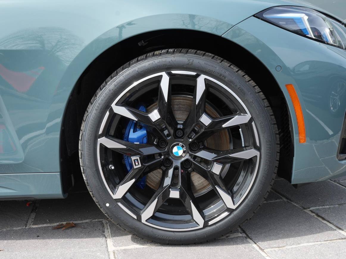 New 2026 BMW 440i xDrive Coupe w/ Parking Assistance Package AWD/4WD image 29