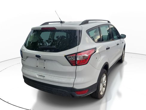 Used 2018 Ford Escape S FWD image 9