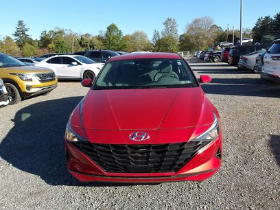 Certified 2023 Hyundai Elantra SEL w/ Convenience Package