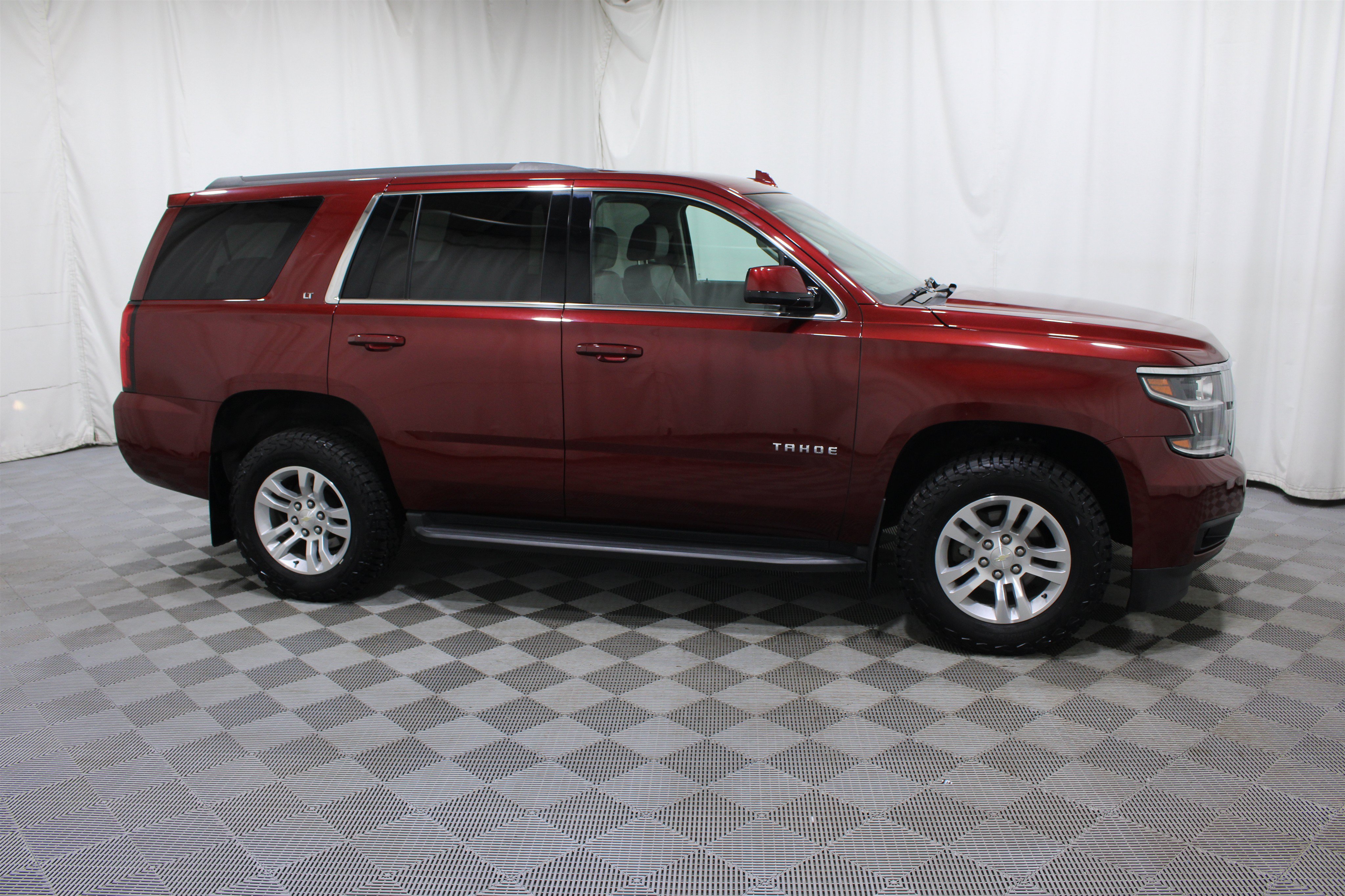 Used 2017 Chevrolet Tahoe LT AWD/4WD image 31