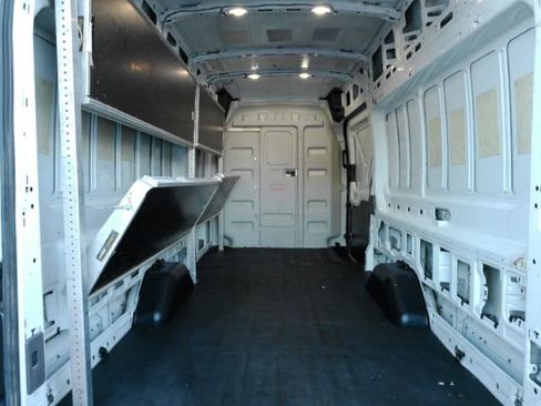 Used 2020 Ford Transit 350 148 High Roof Extended image 9