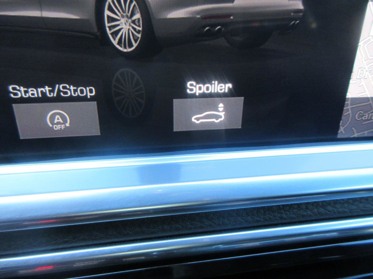 Used 2019 Porsche Panamera RWD image 76
