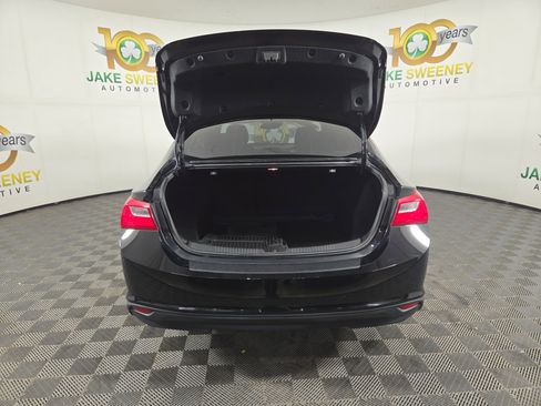 Used 2023 Chevrolet Malibu LS FWD image 29