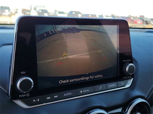 Used 2020 Nissan Sentra SV image 14