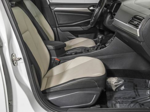 Used 2020 Volkswagen Jetta R-Line w/ R-Line Cold Weather Package image 47