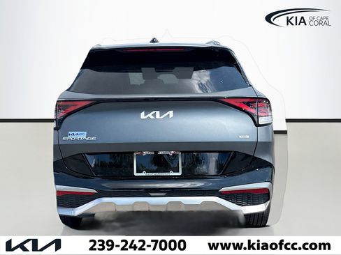 Used 2025 Kia Sportage SX Prestige AWD/4WD image 3