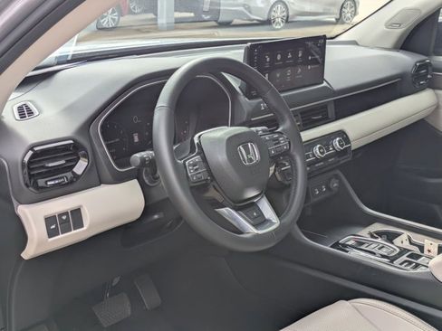 Certified 2026 Honda Pilot Elite image 9