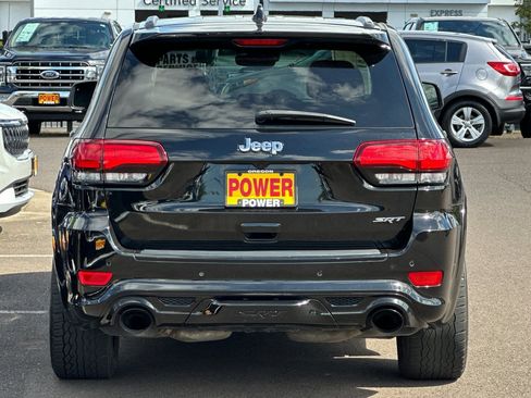 Used 2017 Jeep Grand Cherokee SRT w/ Trailer Tow Group IV AWD/4WD image 5