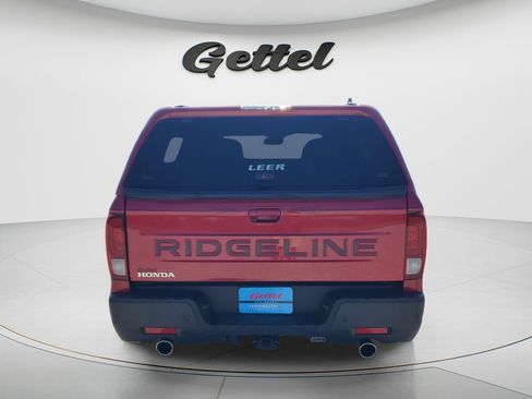 Used 2025 Honda Ridgeline Black Edition image 6