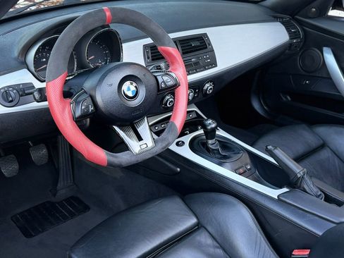 Used 2006 BMW M Roadster image 16