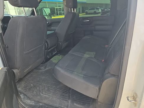 Used 2023 Chevrolet Silverado 2500 LT AWD/4WD image 6