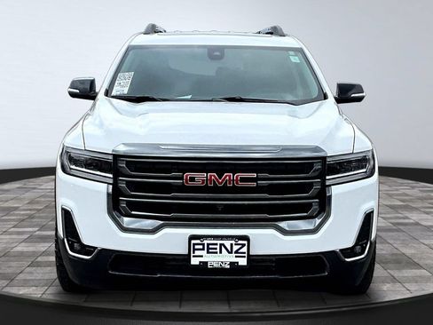 Used 2023 GMC Acadia AT4 w/ Technology Package AWD/4WD image 2