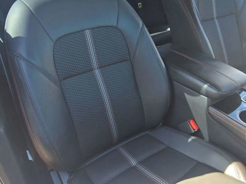 Used 2023 Nissan Altima 2.5 SR image 16