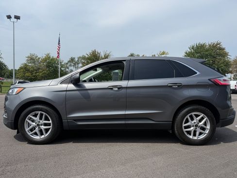 Used 2023 Ford Edge SEL w/ Convenience Package AWD/4WD image 5
