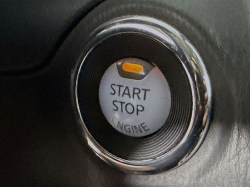 Used 2019 INFINITI QX60 Luxe w/ Essential Package image 21