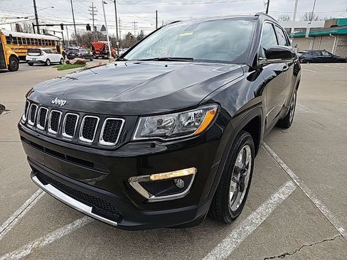 Used 2019 Jeep Compass Limited w/ Safety & Security Group image 6