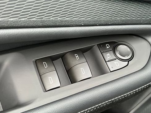 New 2026 Chevrolet Blazer EV LT image 13