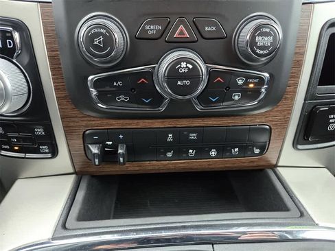 Used 2019 RAM 1500 Laramie image 19