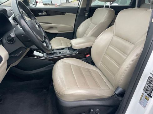 Used 2019 Kia Sorento EX image 6