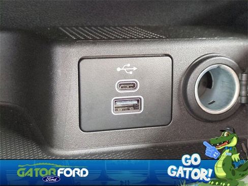 Used 2025 Ford Escape ST-Line image 23