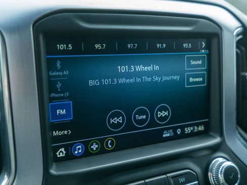 Used 2019 GMC Sierra 1500 Elevation w/ Elevation Value Package image 24