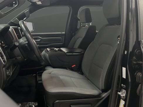 Used 2023 RAM 1500 Big Horn AWD/4WD image 9