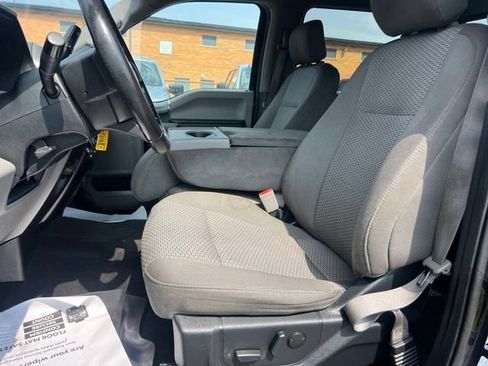 Used 2020 Ford F150 XLT w/ Equipment Group 302A Luxury AWD/4WD image 19