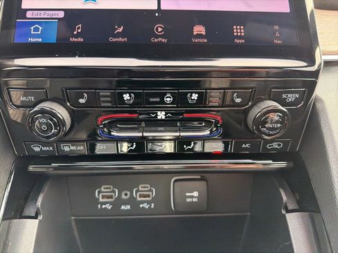 Used 2025 Jeep Grand Cherokee Summit image 33