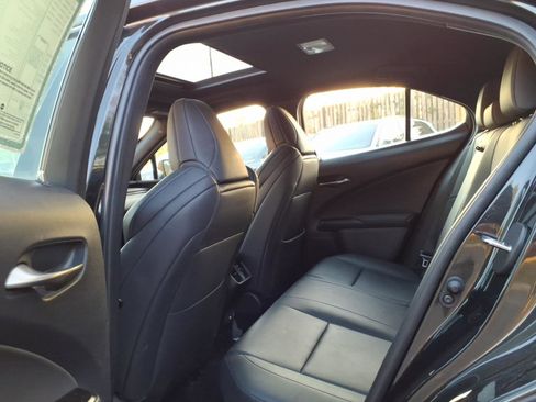 Used 2021 Lexus UX 250h F Sport w/ F Sport Premium Package AWD/4WD image 7