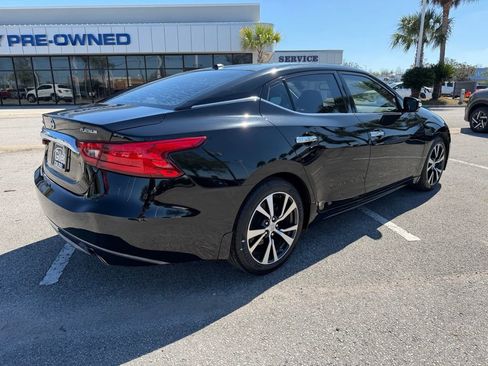 Used 2016 Nissan Maxima Platinum image 5