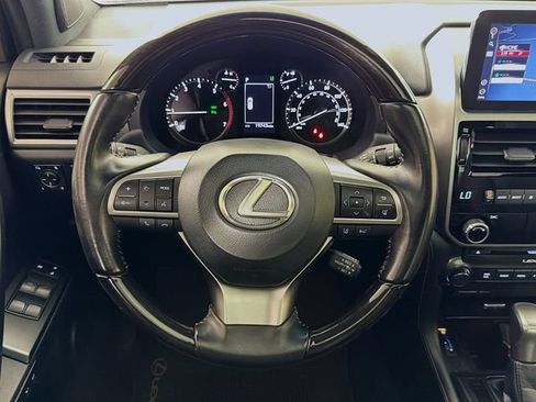 Used 2023 Lexus GX 460 Premium w/ Premium Package AWD/4WD image 16