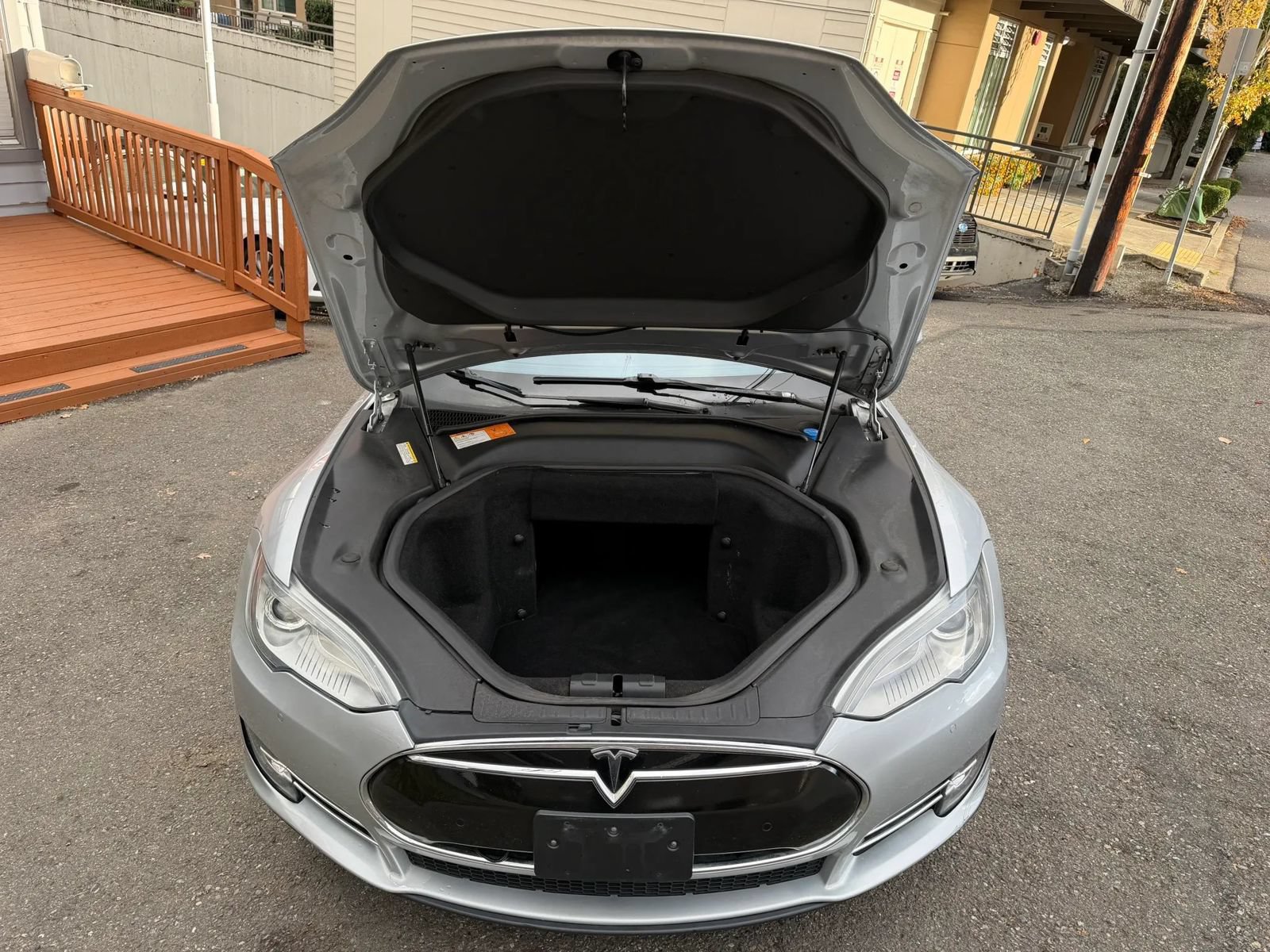 Used 2014 Tesla Model S 85 RWD image 15