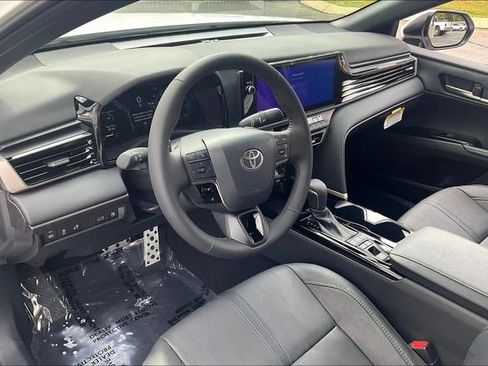 Used 2025 Toyota Camry XSE image 14