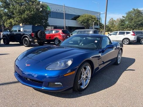 Used 2007 Chevrolet Corvette Coupe RWD image 4