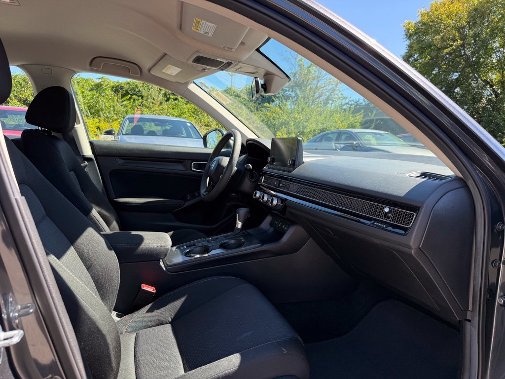 Used 2025 Honda Civic LX image 17
