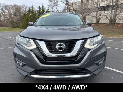 Used 2018 Nissan Rogue SV