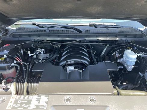 Used 2018 Chevrolet Silverado 1500 LT w/ All Star Edition RWD image 27