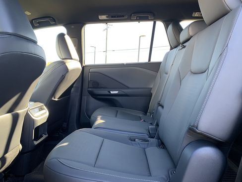 Certified 2025 Lexus TX 350 FWD image 32