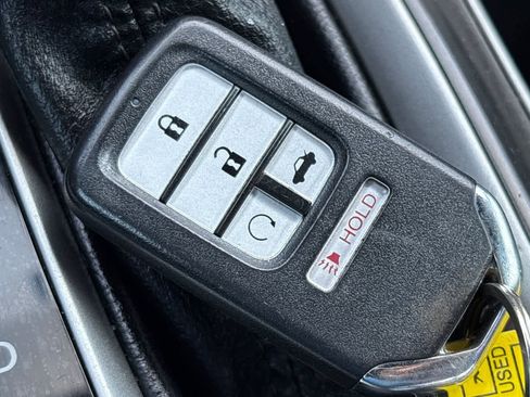 Used 2020 Honda Accord Sport image 28